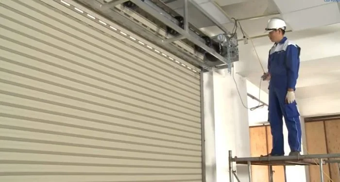 Thợ Lắp Đặt Và Sửa Cửa Cuốn Tại Tỉnh Nghệ An Chuyên Nghiệp Chiết Khấu Cao